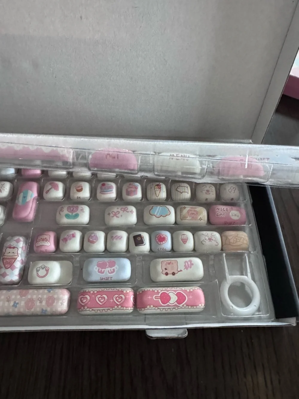 NEW Akko Piggy Party PBT Keycap Set, decorative mechanical keycaps